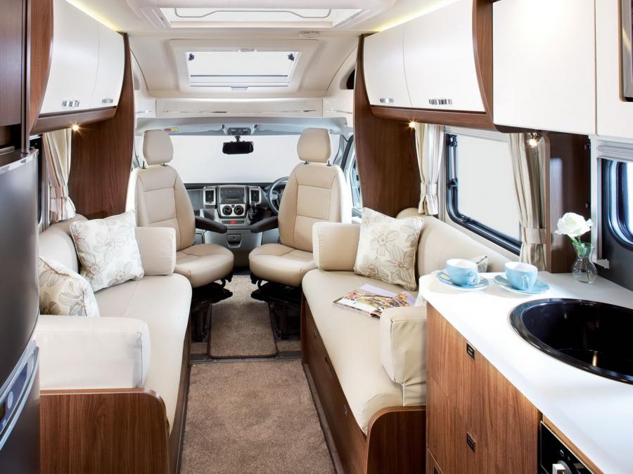 Интерьер Elddis Aspire 255 2010 года  (фото 3 из 4)